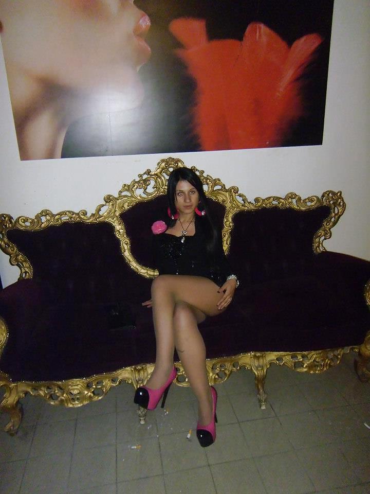 25P ALEXIA romanian prostitute in italy