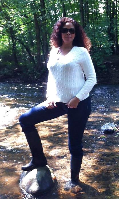 16P Puerto Rican milfs (non-nude)