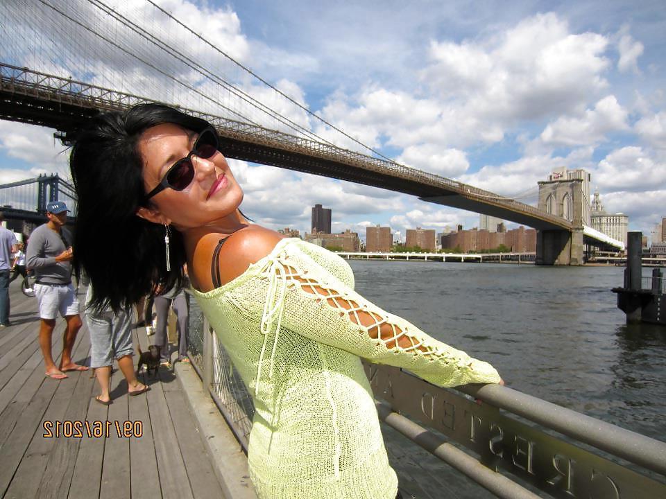 16P Puerto Rican milfs (non-nude)