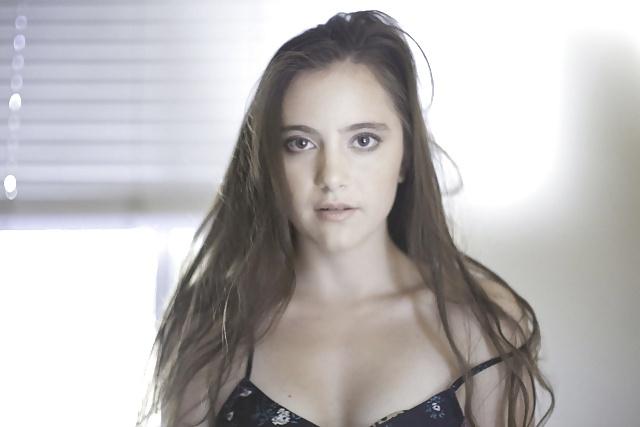 20P Alexa Nikolas