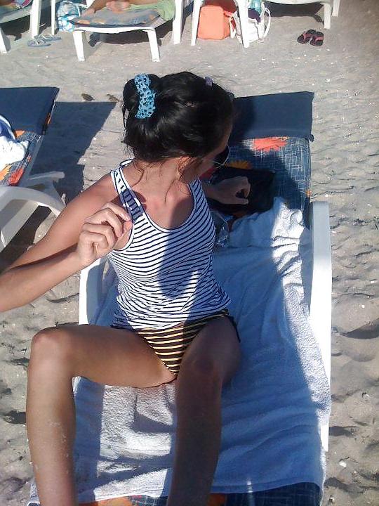 23P Romanian women: anna