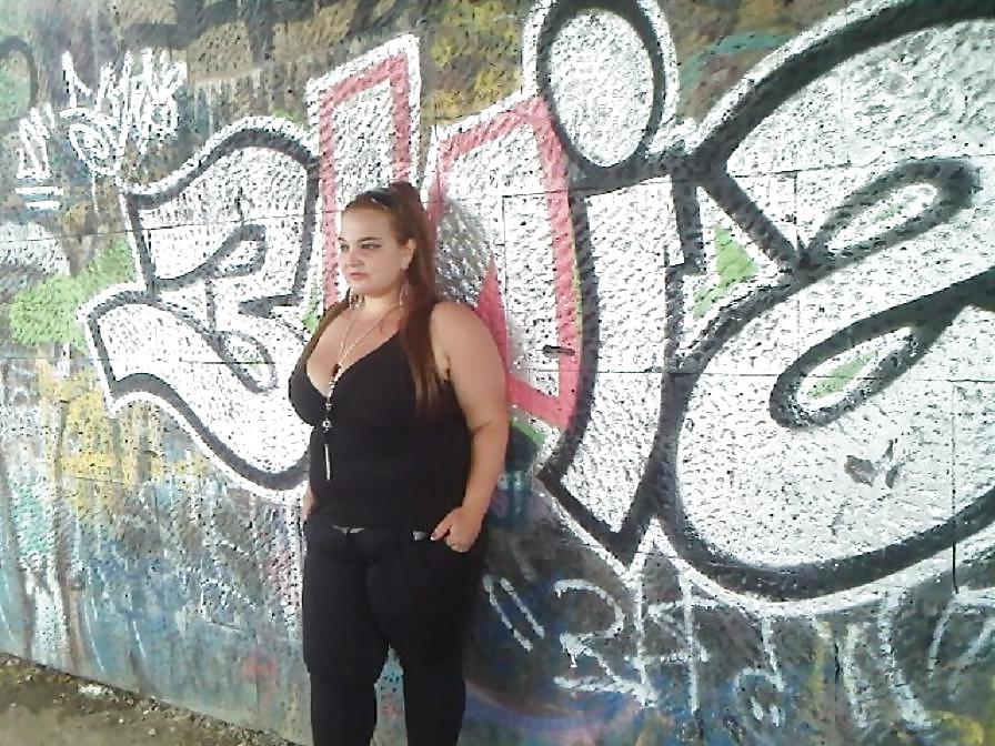 18P Romanian girl: Mihaela