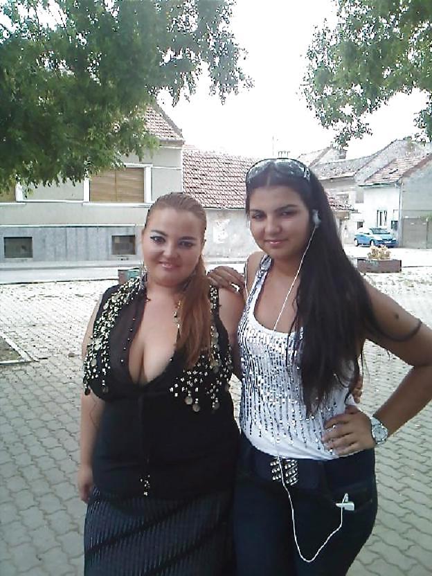 18P Romanian girl: Mihaela