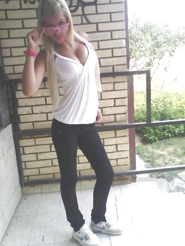 16P Sexy amateurs(non nude)