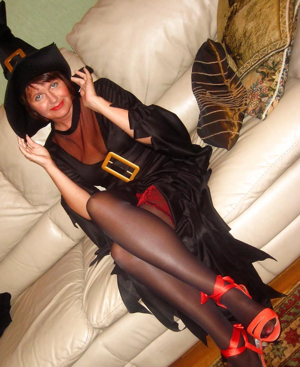 12P Elegant Mature Ladies