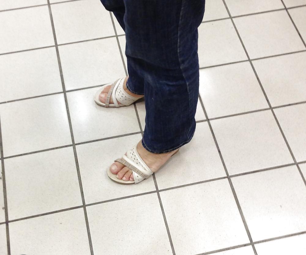 14P Voyeur feets 19