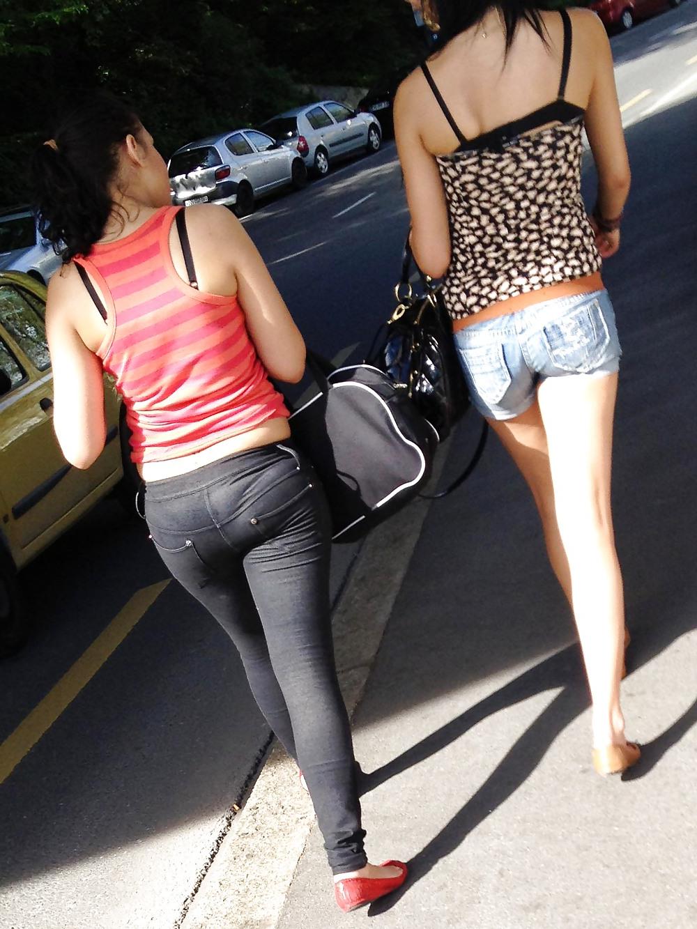 12P Ass street candid shoot 1