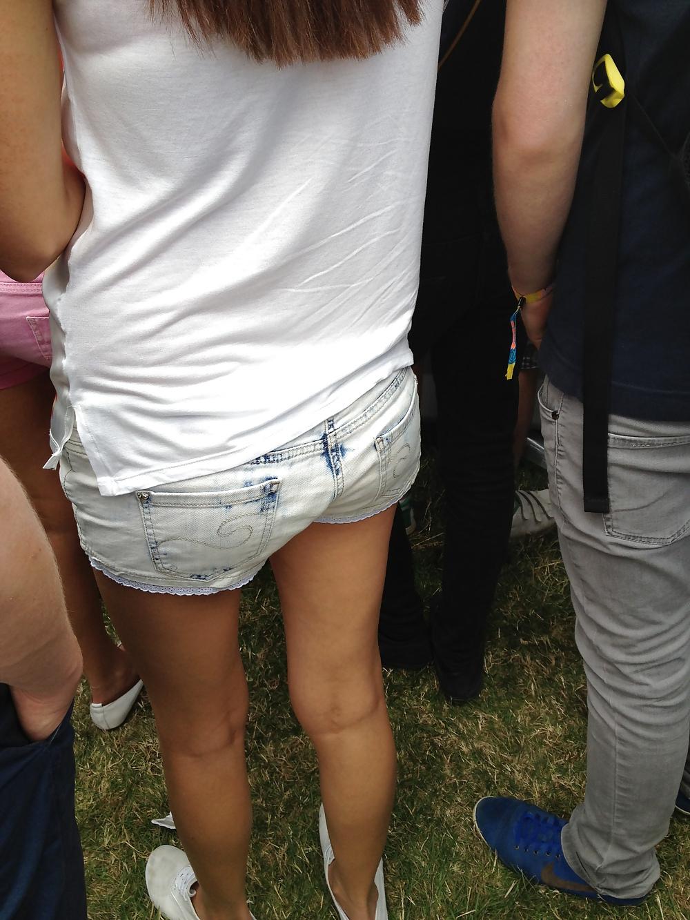 12P Ass street candid shoot 1