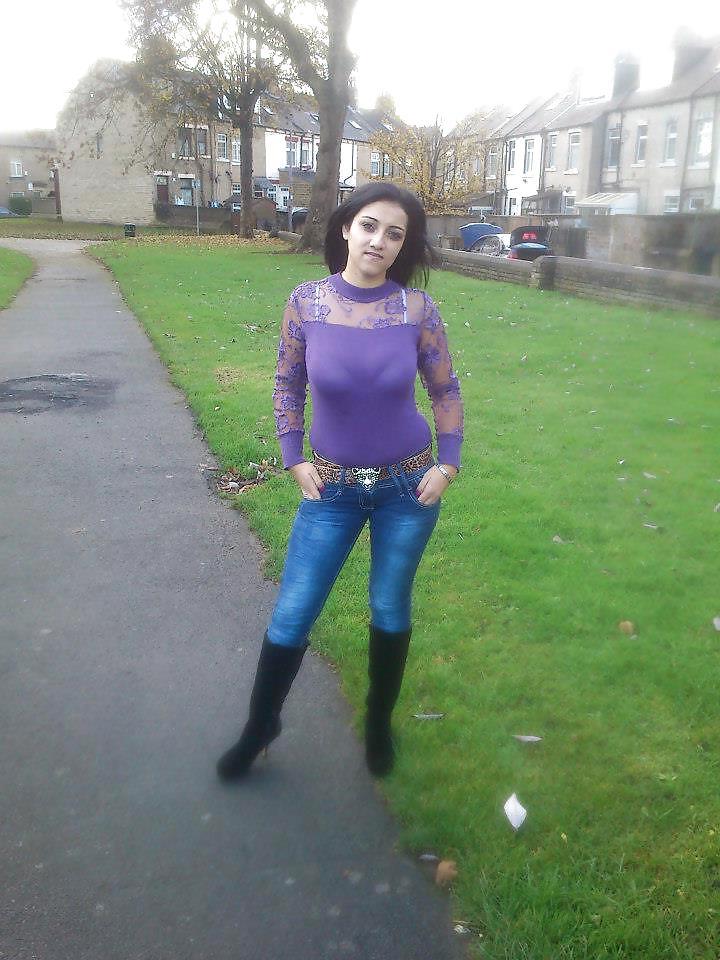 18P Romanian girl: Gabriela