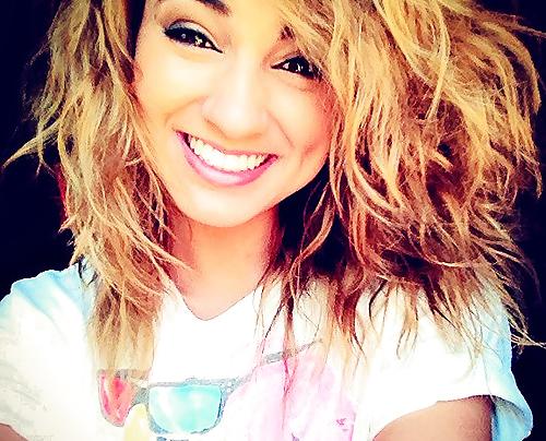 12P Tori Kelly