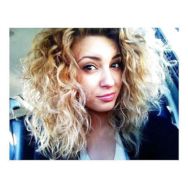 12P Tori Kelly
