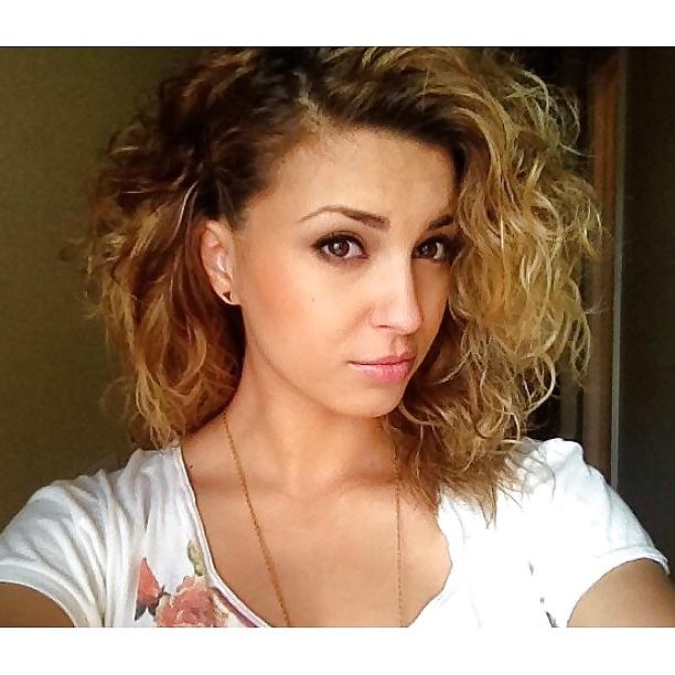 12P Tori Kelly