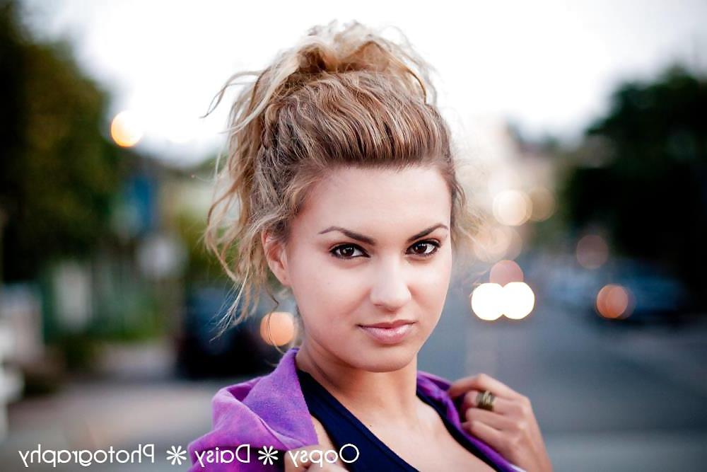 12P Tori Kelly