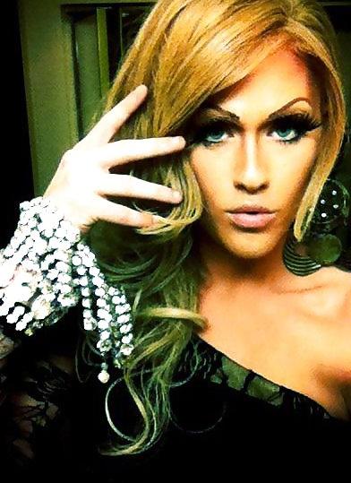 25P Drag Queens