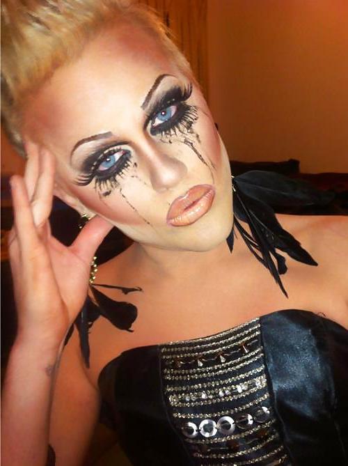 25P Drag Queens