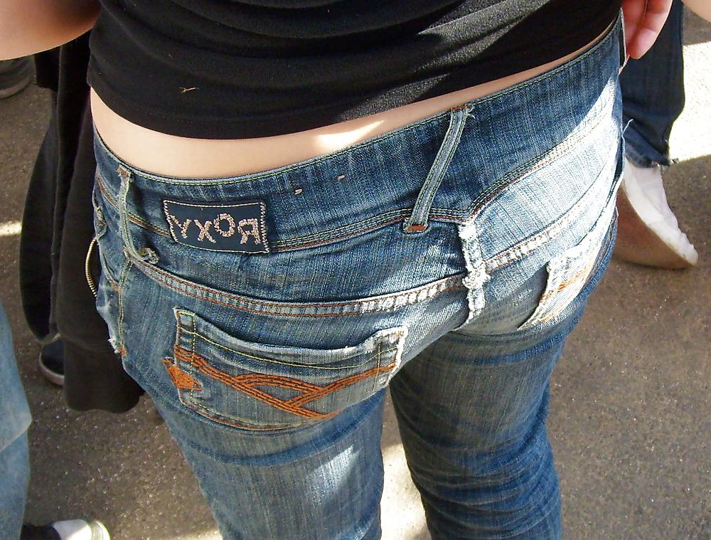 8P Voyeur ASS