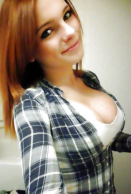 20P Clothed busty beauties 2 (non nude)