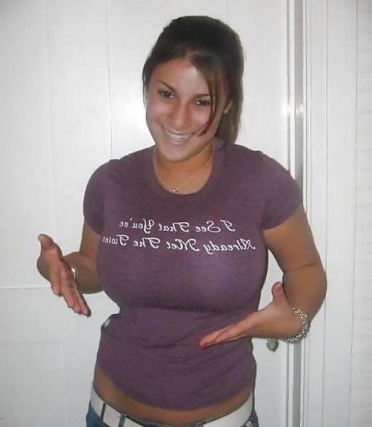 20P Clothed busty beauties 2 (non nude)