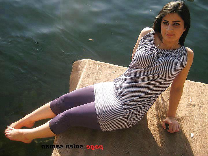 14P Hot muslim girls