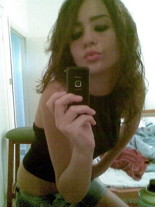 11P Arab Tunisian Girl