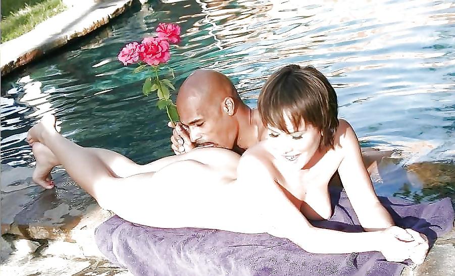 25P Vacation for bored white wives 