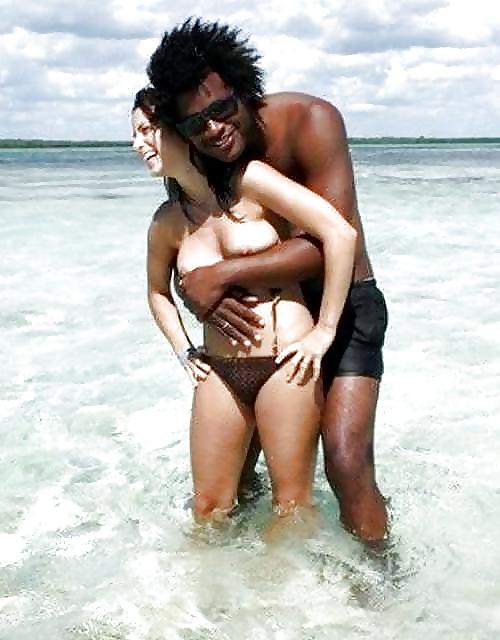 25P Vacation for bored white wives 