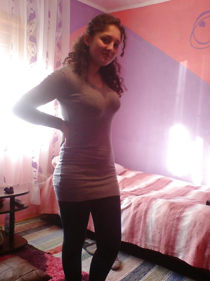 6P Greek girl: mya