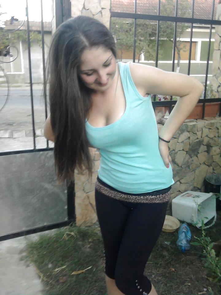 6P Greek girl: mya