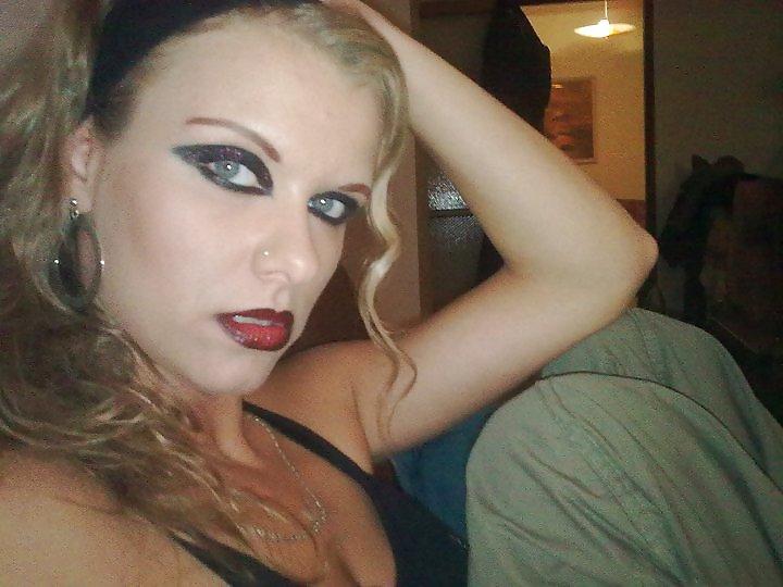 25P Anita Vixen