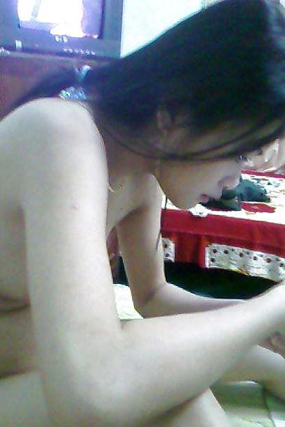 25P Vietnamese - Nude 