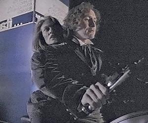 7P Matt Smith isnt the 1st Dr Who to take to a moterbike
