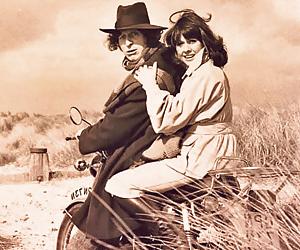 7P Matt Smith isnt the 1st Dr Who to take to a moterbike