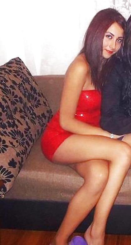 15P Romanian girl: oana