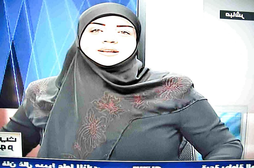 25P Hijab presenter