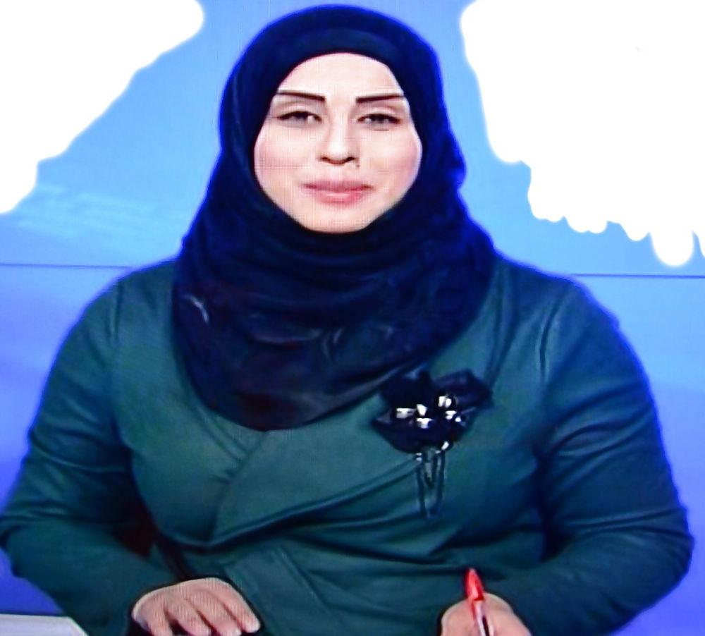 25P Hijab presenter
