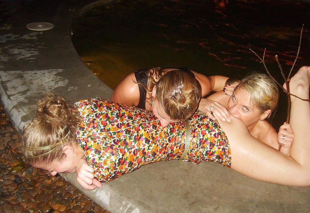 22P Wild vacation girls 2