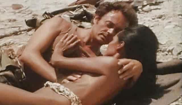 10P Hot Movie 23 : Emmanuellle Queen of desert 