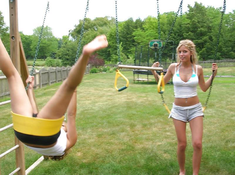 25P Upskirt 2