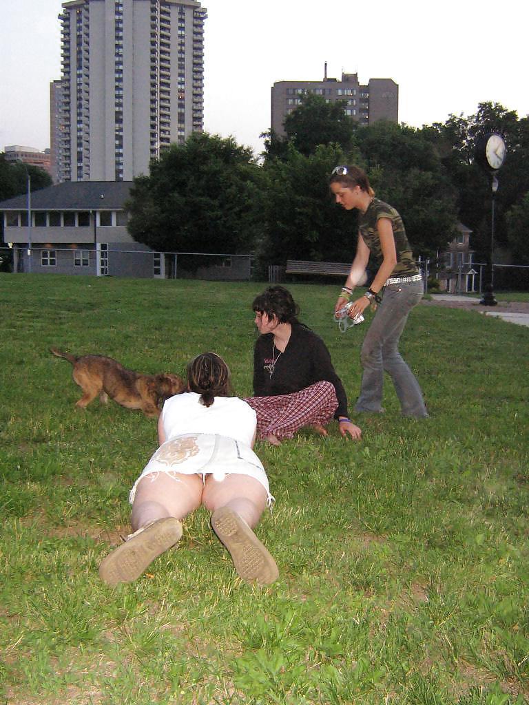 25P Upskirt 2