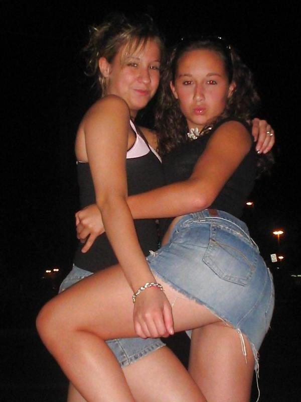 25P Upskirt 2