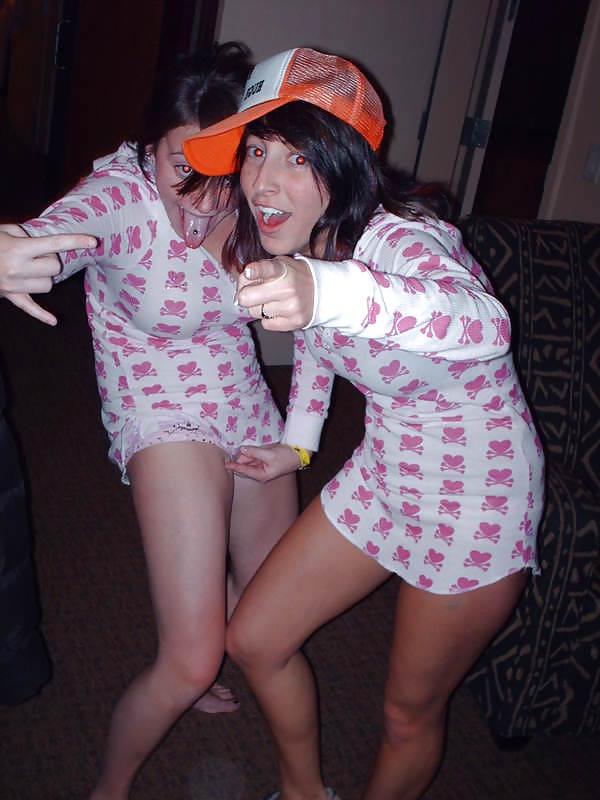 25P Upskirt 2