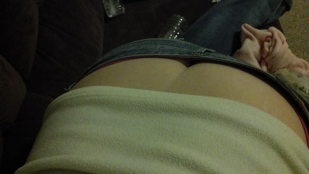 13P Sexy wife's butt in panties