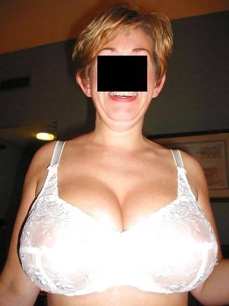 25P Webtastic Special: Huge Unknown Granny