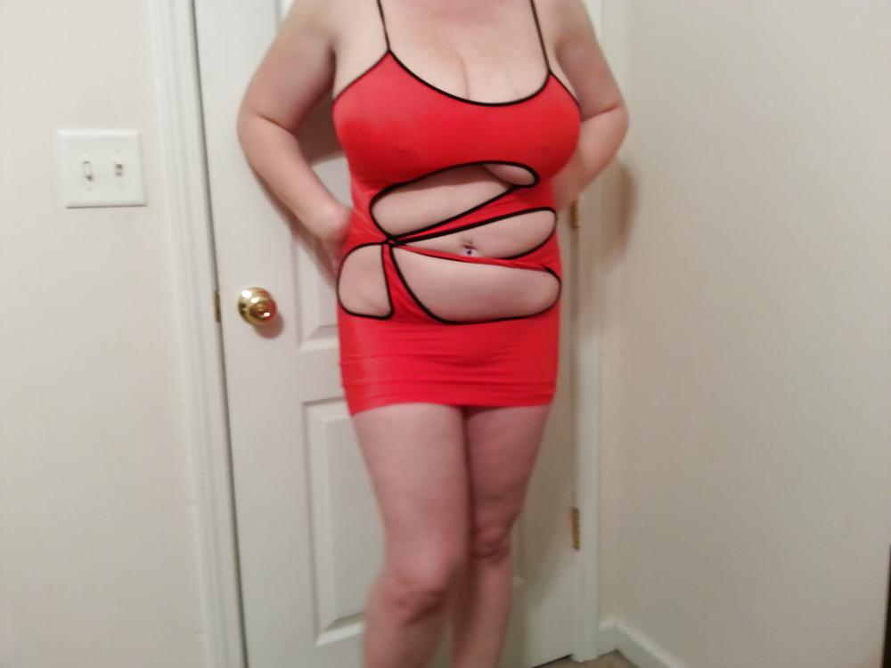 8P 3636 G bbw Lateshay tits to jack off in red mini skirt