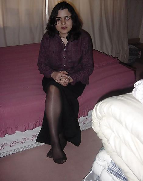 25P Turkish Girl in Black Pantyhose