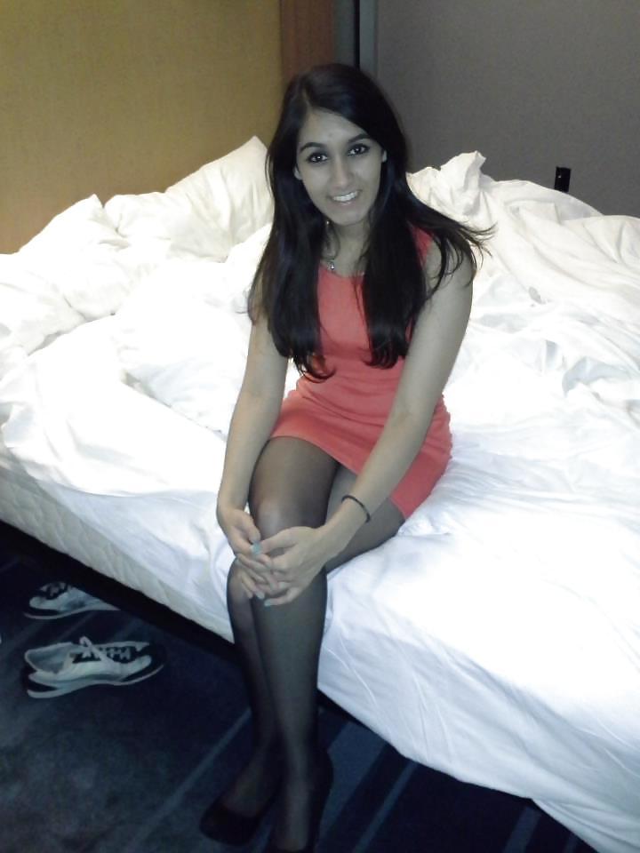 25P Turkish Girl in Black Pantyhose