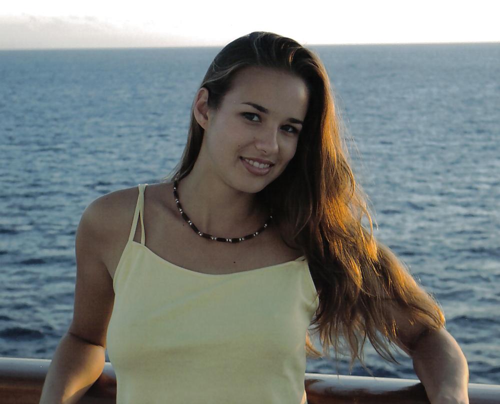 6P Cheyenne Silver non-nude personal photos and candids part 1