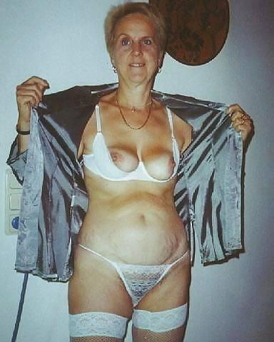 25P Encore des granny
