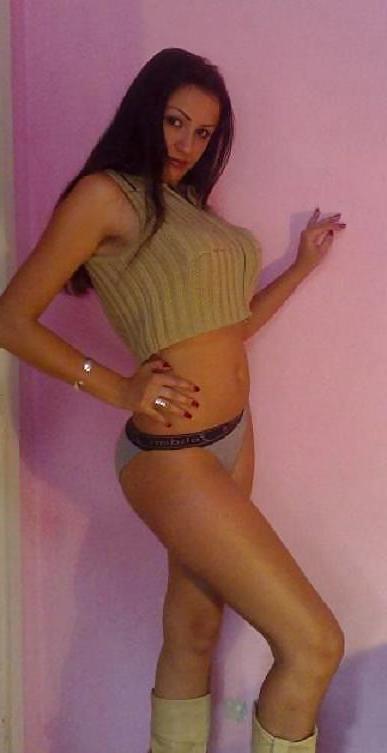 19P Romanian women: Alina