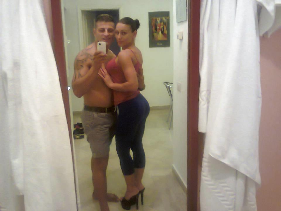 25P Romanian girl: Roxana
